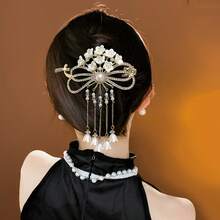 1pc Fashion Faux Pearl Lily Flower Rhinestone Elegant Hair Clip Accessory, Suitable For Women Daily, Sports, Vacation, Travel, Beach, Party, Back To School, Graduation, Holiday Gift,Hair Accessories,Hair Barrettes Hair Clips Claw Clips Hair Claws, School Stuff, Pearl Hair Accessories, Vacation Outfits Woman, Best Friend Gifts - Multicolor - View 3