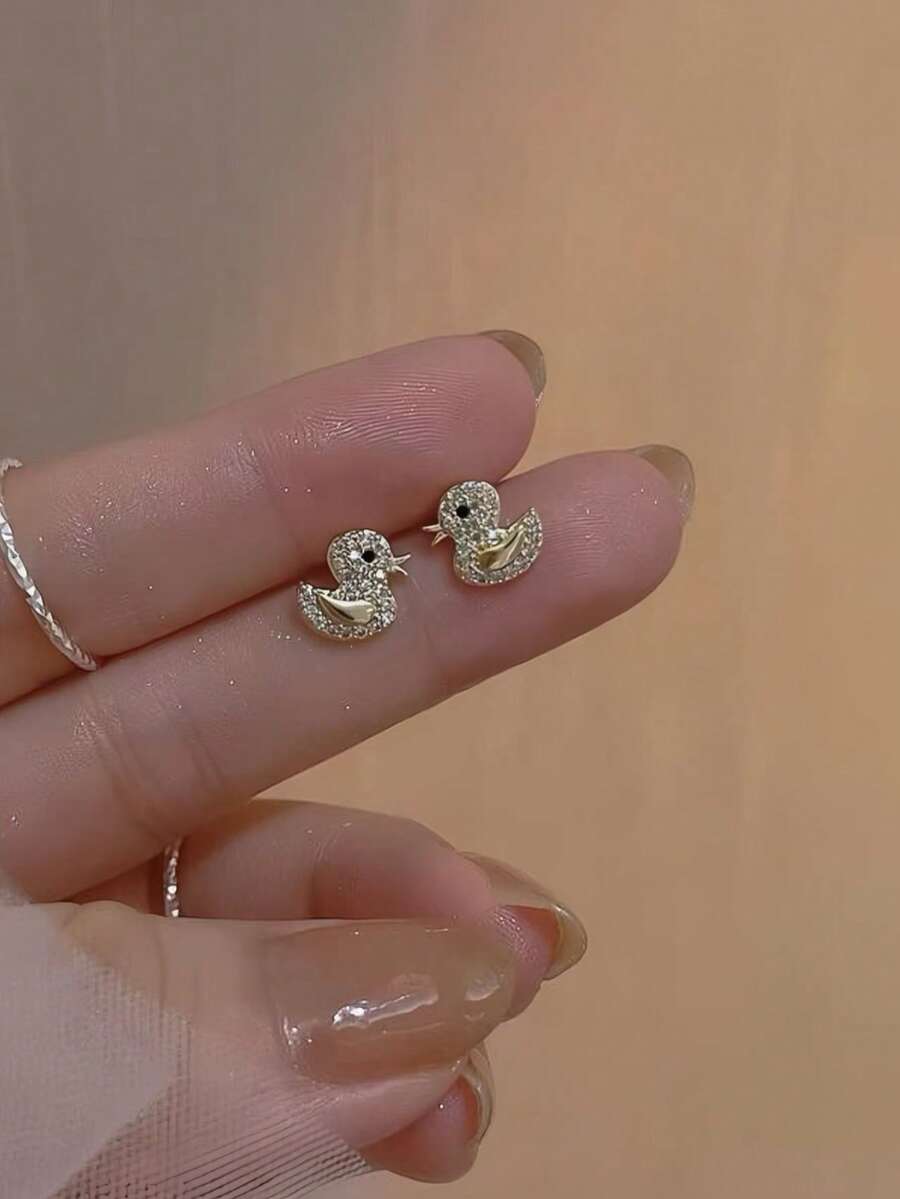 Cute Zirconia Little Duck Earrings, Women's Jewelry, Elegant, Daily Versatile Commuter Lucky Duck Earrings, Suitable For Weekday Clothing