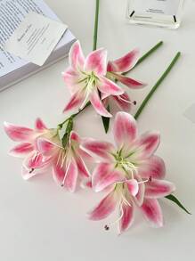 1 PEZZO/3 PEZZI/6 PEZZI Piante artificiali Fiori artificiali Giglio Decorazione per la casa Decorazione da tavolo Composizione floreale Fiori artificiali Decorazioni artificiali Fiori di plastica Decorazione per il cortile Decorazione matrimoniale profumo fiorito Fiori finti