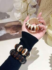 1 件时尚宽黑白弹性树脂手链，复古袖口珠宝礼物，适合女性、女孩 - 适合日常、派对、旅行佩戴