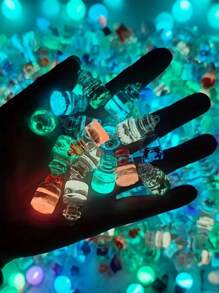 10pcs Mixed Pack Mini Acrylic Simulated Conch Luminous Drift Bottle, Luminous Conch Wishing Bottle, Mini Luminous Ocean Theme Bottle Figure, Resin Marine Life Collection Pendant, Suitable For Creative DIY Pendant Accessory Gifts, Colorful Drift Bottle With Random Conch Pattern, Mini Pendant Pendant, Glow In The Dark, Keychain And Bag, Unique Holiday Season Gift,Mother's Day Gifts,Gift,Bridal Shower,Graduation Season Party Supplies