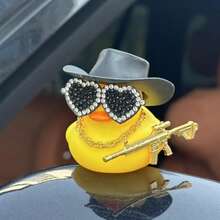 1pc Duck Designed Car Decoration, Automotive Interior Ornament, Motorcycle Bicycle Decor, Cute Style