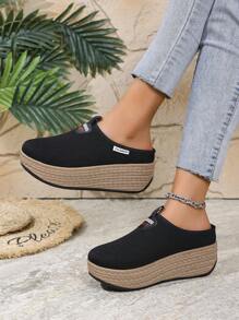 Nuevas sandalias de plataforma casuales de verano con puntera redonda y slip-on para mujeres