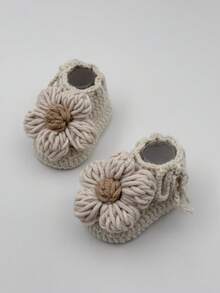 1 Pair Infant Flower Handmade Knitted Non-Slip Pre-Walking Socks - Beige - View 9