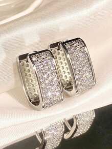 1 Pair Square Minimalist Luxury Copper Micro-Inlaid Zirconia Hoop Earrings, Versatile Design