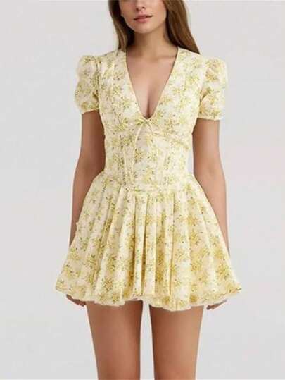 Women V-Neck Short Sleeve Allover Print Casual Loose Mini Dress