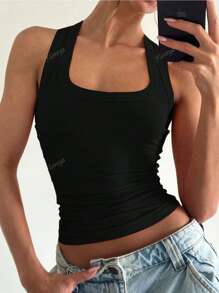 Floreya Square Neck Camisole For Women, Sexy & Simple, Casual, Fitted, Waist Cinched, Sleeveless, Layering, Versatile Crop Top, Minimalist Design, Athletic Vibe, Suitable For All Seasons