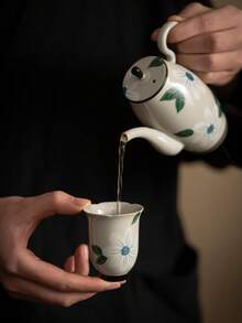 1 件手绘山茶花茶杯，采用陶瓷材质，优雅单杯/主人杯，陶瓷功夫茶具茶杯适合家庭使用 - 山茶花 - 查看 5