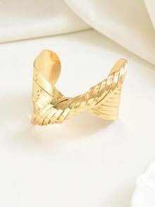 1pc Bold Line Twist Open Cuff Bracelet, European American Style Matte Finish, Suitable For Daily Wear - Gold - View 7