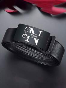 定制字母合金扣男士皮带 - 采用人造革和无纺布制成，是送给父亲、丈夫、男友的理想礼物，适合商务和休闲场合穿着。 - 黑色 - 查看 4