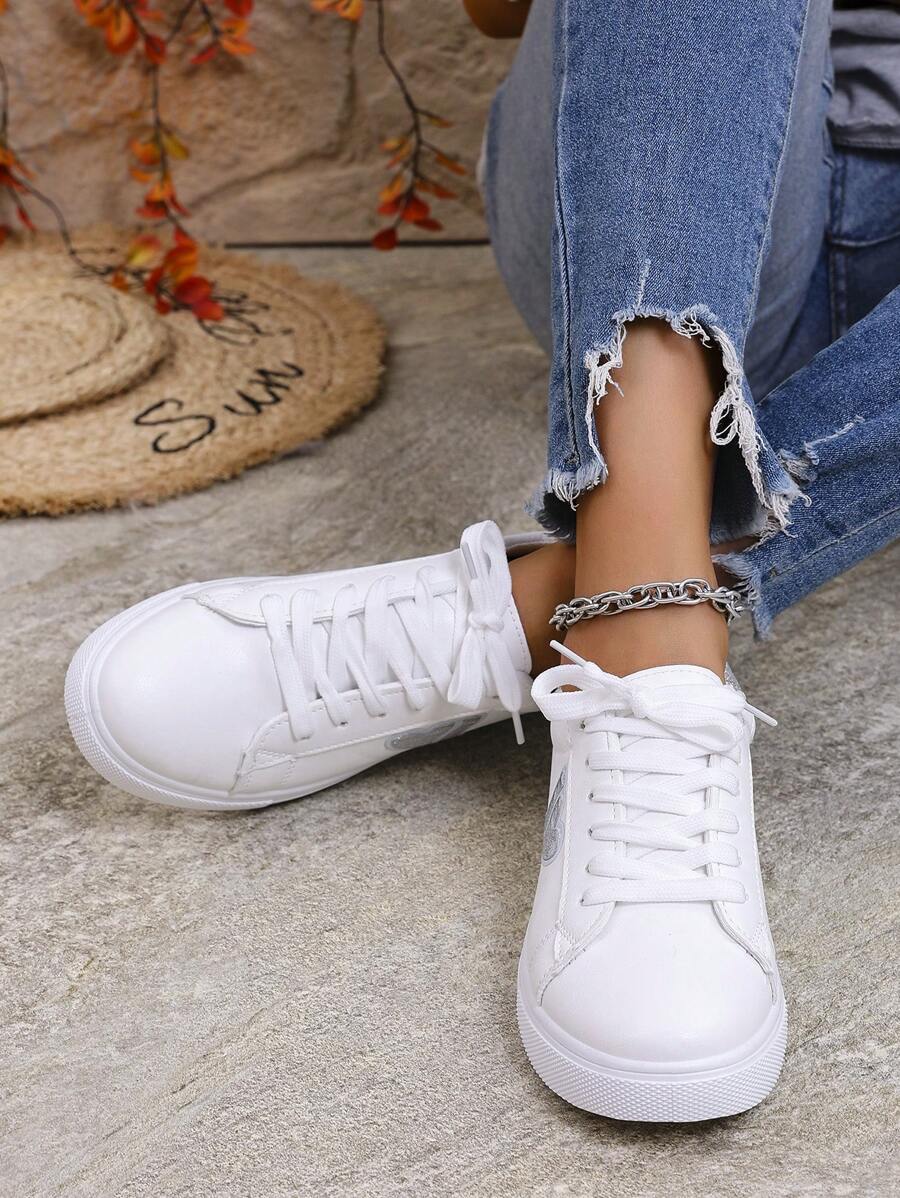 Zapatos planos informales, elegantes y versátiles para mujer, con diseño de corazón blanco, cómodos y antideslizantes