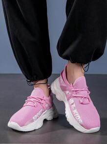 1 Par de Sapatos Esportivos Casuais Respiráveis com Malha e Antiderrapantes Confortáveis com Letras em Inglês para Crianças, Adequado para o Verão