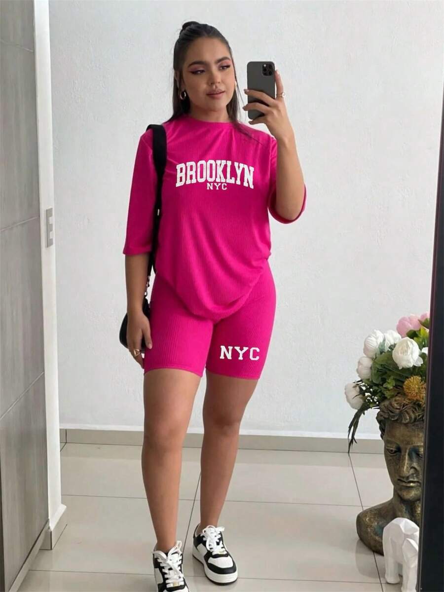 MHG Conjunto deportivo 2 Piezas con estampado de letras Brooklyn NYC oversize, casual y fresco de camiseta de manga corta de cuello redondo mangas y hombros caidos y pantalones cortos shorts biker de unicolor para mujer, tela transpirable y fresca excelente opción para estar en casa, en calle, ir al gimnasio gym, jardín, entrenamientos y actividades diarias y mas - Comodidad, estilo y modernidad en un solo conjunto - Rosa - Ver 1