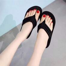 2025 Summer Fashion Comfortable Lightweight Flip Flops - Black - View 5