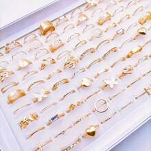 Pacote com 30 anéis de liga de zinco com borboletas e corações retrô, vários designs elegantes, anéis de casal para festas, casamentos, uso diário, conjunto de joias, estilos aleatórios entregues em embalagem de saco OPP