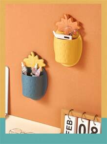 No-Drill Wall-Mounted Strawberry Storage Rack, Cute PP Simple Storage Rack, Hollow Bathroom Makeup Brush Storage Rack, Suitable For Bedrooms, Kitchens, Living Rooms And Various Occasions, Holiday Gifts.