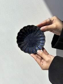 1/2/4 件日式复古蓝菊陶瓷调味盘，迷你花瓣形酱汁/沙拉/黄油/酱油/醋小盘子，适合家庭使用，学校用品