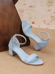Sandalias de tacón alto versátiles y de moda para mujeres, tacón grueso, nuevo estilo francés elegante y dulce con punta abierta y correa con hebilla, tacón de 2,17 pulgadas, color azul cielo clásico, puntera redonda y tacón cuadrado, calzado casual para talla grande 44, adecuado para diario, playa y ocasiones especiales - Celeste - Ver 5