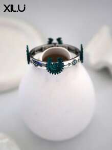 1pc Fashion Metal Flower Pattern Vintage Western Cowboy Style Adjustable Bracelet, Unisex