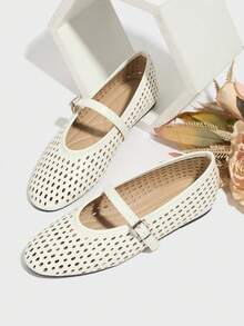 女士芭蕾舞鞋，透气镂空圆头玛丽珍鞋，白色