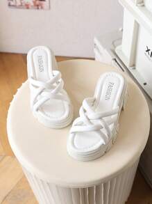 Sandalias deslizantes negras para niñas, chanclas para niños, zapatos de estilo nuevo para niños