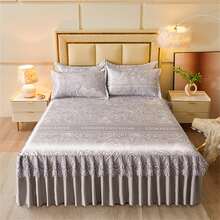 3 件套凉爽床裙套装（包括 1 条床裙 + 2 个枕套），蕾丝边印花冰丝床裙，夏季舒适防滑床上用品装饰，适用于卧室和客房，可机洗，四季皆宜 - 時尚之約 - 查看 1