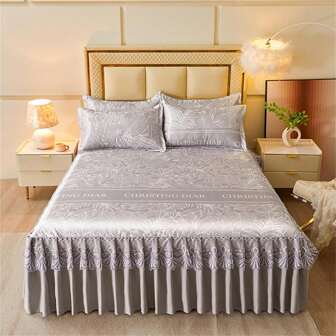 Set de 3 piezas de falda de cama refrescante (incluye 1 falda de cama + 2 fundas de almohada), falda de cama de seda de hielo con ribete de encaje estampado, decoración de ropa de cama cómoda y antideslizante para verano, adecuada para dormitorio y habitación de invitados, lavable a máquina, todo el año