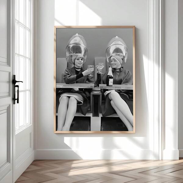 1 pieza Cuadro de arte de pared vintage de una mujer bebiendo champán en un salón de belleza, impresión en lienzo, decoración de Londres en los años 60 para dormitorio, sala de estar o salón de belleza, impresión en blanco y negro, cartel retro de peluquería, regalo para ella, sin marco