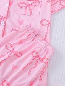 Set de 2 piezas de pijamas para mujeres con estampado de moño, top de manga corta con cuello vuelto cómodo y pantalones sueltos con elástico, conjunto elegante y de moda para fiestas, uso casual en interiores y exteriores - Rosa - Ver 6