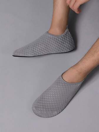 Men's Lightweight Slip-On Buckle Outdoor Water Shoes For Swimming, Travel, Surfing, Beach, Yoga, Indoor Fitness, Running