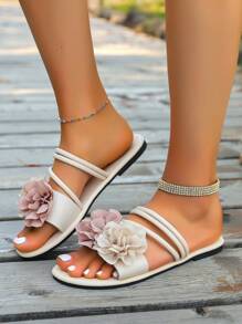 Sandalias versátiles y de moda, pantuflas deslizantes florales bicolor de alta gama