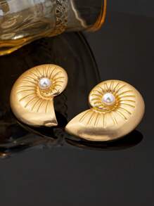 1 Pair Fashionable Sea Vacation Style Exaggerated Matte Metal Sea Shell & Pearl Earrings For Party & Holidays, Suitable For Spring/Summer