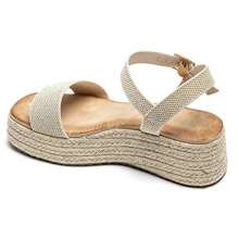 Summer Casual Thick Sole Platform Sandals - Beige - View 4