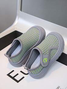 百搭春季新款粗脚胖脚幼儿室内幼儿园防滑镂空网眼鞋儿童布鞋