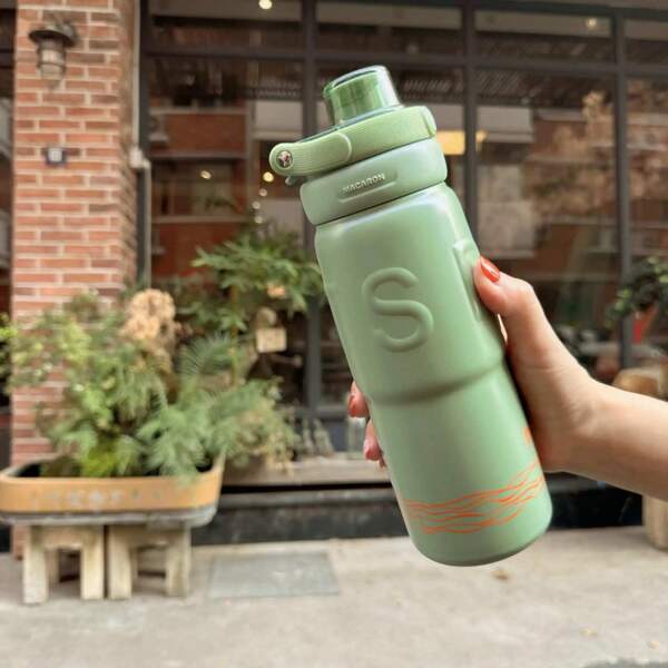 316 Edelstahlbecher, 550 ml Eiswärmbecher, Bounce-Becher mit tragbarem Griff für den Außenbereich, einfacher Sport-Fitness-Wasserbecher