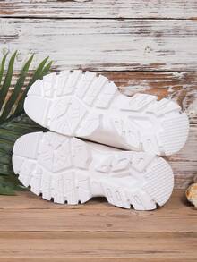 24pcs New Women's Retro Floral Hollow Breathable Splicing Colorblock Lightweight Road Running Sports Shoes - White - View 7