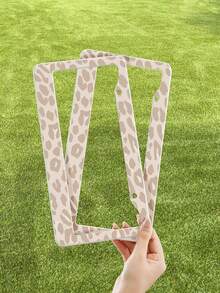 Pink Car License Plate Frame, Personalized Women's Car Plate Cover, Bowknot Car Decoration, Weatherproof Painted License Plate Holder, Won't Obscure License Plate Info, Stainless Steel Frame, Sturdy & Stable, Comes With Mounting Screws, 2 Styles Available: 1 Piece/2 Pieces - Multicolor - View 2