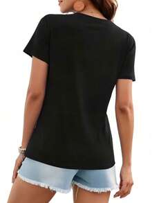 Camiseta casual de manga corta para mujer con estampado de letra en una taza de café y cuello redondo. - Negro - Ver 2