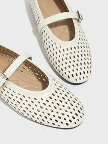 女士芭蕾舞鞋，透气镂空圆头玛丽珍鞋，白色