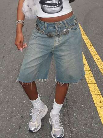 Y2K Vintage Distressed Pocket Bermuda Denim Shorts, Loose Fit Knee-Length Comfortable Ripped Frayed Hem Jeans Shorts, Suitable For Music Festivals