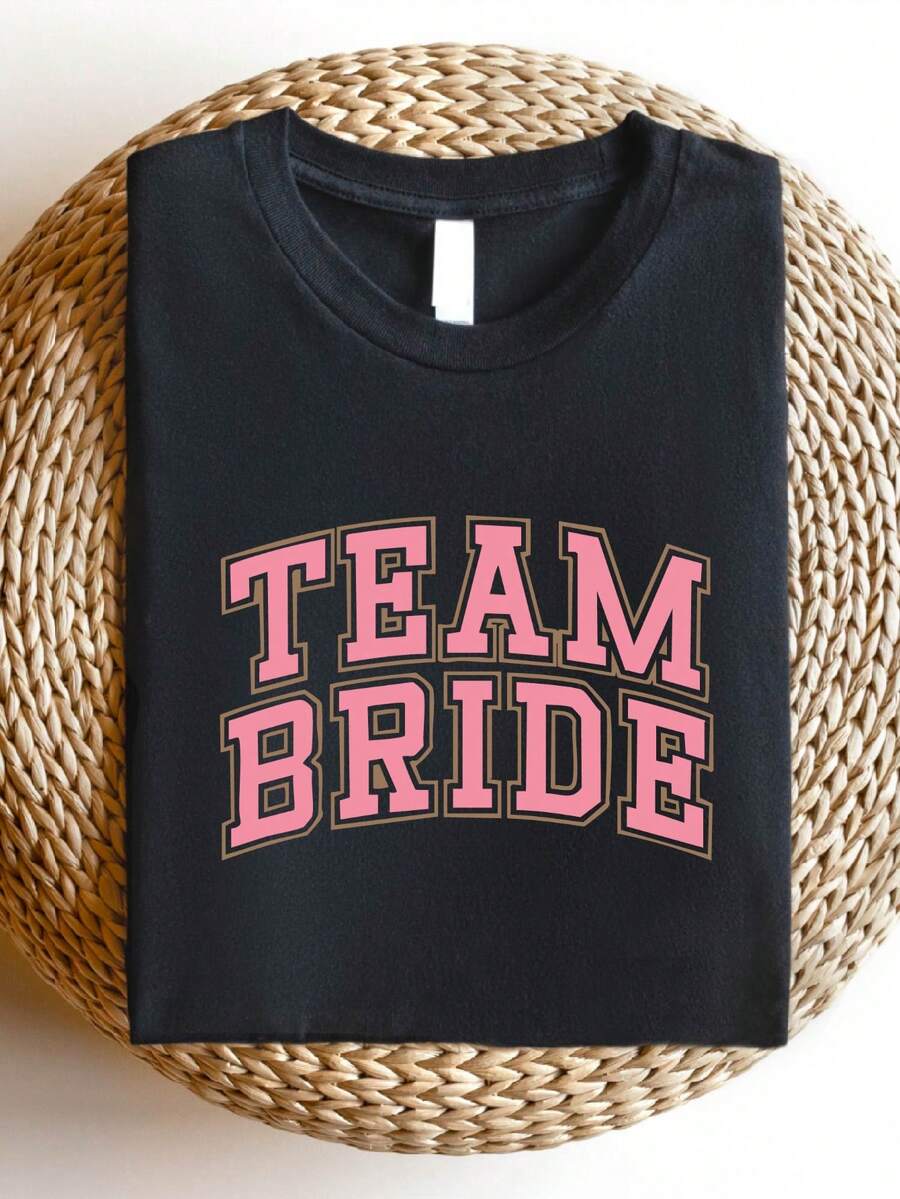 Bride Team Shirt, Engagement Party T-Shirt, Pink Bachelorette Party Tee, Gift For Bride Team, Bridal Crew Shirts, Bridesmaids Matching T-Shirts, Bridal Party Tees. SD-3435 - 黑色 - 查看 1