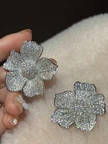 1 Pair Luxury Cubic Zirconia Stud Earrings, Suitable For Wedding Anniversary, Party Jewelry, Mother's Day, Valentine's Day Gift, Retro Chic And Elegant Design