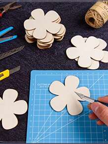 20pcs Wooden Flower Shape Set For DIY Crafts - Perfect For Painting, Coasters & Decorations - Ideal For Holidays LikeBirthday, Mother's Day, Party, Also Suitable For Bedroom Decoration, Living Room Decoration, Home Decoration
