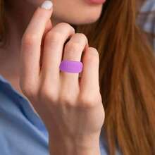 7 - Pack Women's Silicone Rings In Multiple Colors - Soft, Hypoallergenic & Stylish