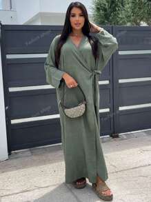 1 pieza Abaya larga con cuello en V y corbata frontal para mujer, bata ajustada con cinturón de moda casual, bata larga de un solo color, hecha de tela de lino de alta calidad, suave y humilde, adecuada para uso diario, Kaftán modesto
