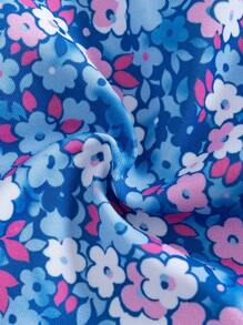 Conjunto de bikini de 2 piezas, estampado floral disperso y con espalda anudada, traje de baño para vacaciones en la playa