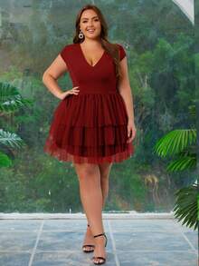 Vestido de fiesta elegante para mujer de talla grande, de unicolor, con escote en V y panel de malla, para boda y primavera - Vino tinto - Ver 5
