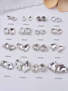 70 pezzi Decorazioni per unghie a forma di cuore tridimensionale, diamanti in vetro finti per arte di unghie, accessori per unghie, decorazioni a cuore, forniture per manicure, elementi essenziali per nail salon e nail tech