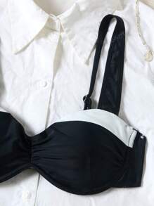 Nuovo arrivo Stile europeo e americano Set bikini in colore unito sexy a contrasto, adatto per vacanze