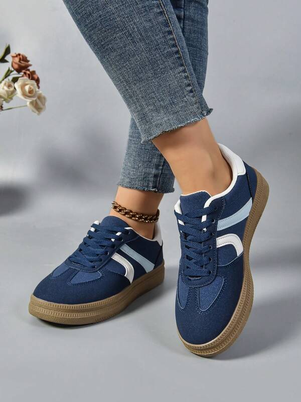 Novos tênis de lona unissex planos, versáteis, calçados esportivos casuais e modernos para atividades ao ar livre